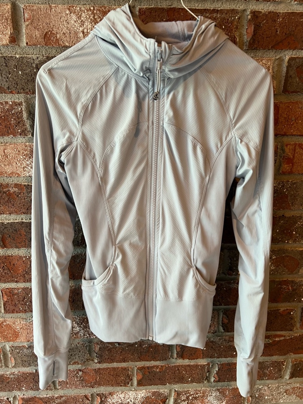 Lululemon womens Light Gray Zip-Up Hooded Active Jacket size 4
